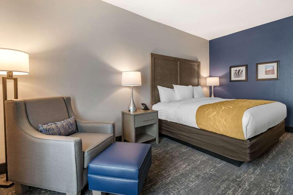 Comfort Inn & Suites Jacksonville - Orange Park Near Naval Air Station Zimmer foto