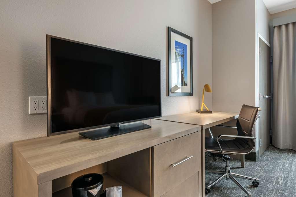 Comfort Inn & Suites Jacksonville - Orange Park Near Naval Air Station Zimmer foto