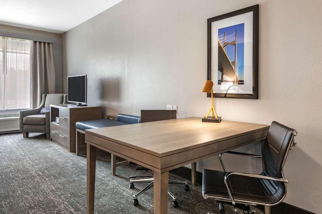 Comfort Inn & Suites Jacksonville - Orange Park Near Naval Air Station Zimmer foto